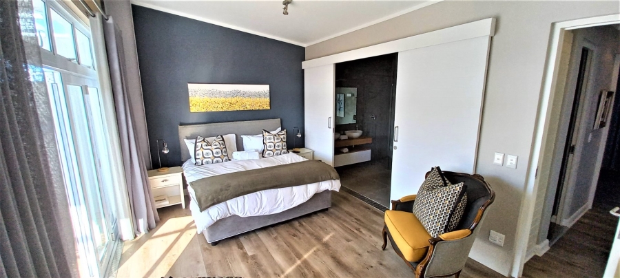 To Let 2 Bedroom Property for Rent in Thesen Islands Western Cape